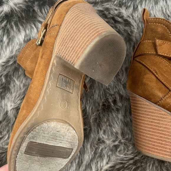 TIME and tru ankle boots - Picture 2 of 7